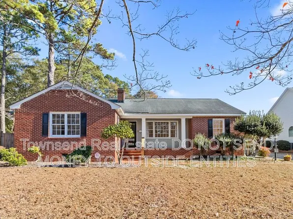 315 Fairfield Rd, Fayetteville, NC 28303
