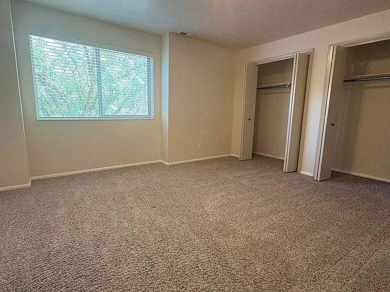1120 Canyon Rd #8 — Photo 13
