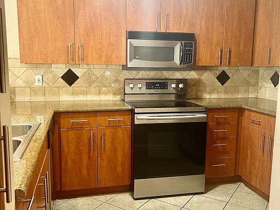 3rd image of 7003 Saranac St Unit 105