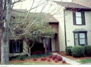 2352 Brandt Vlg, Greensboro, NC 27455