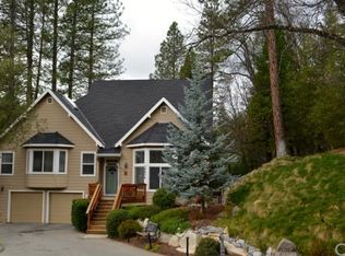 39806 Cedar Vista Rd, Bass Lake, CA 93604