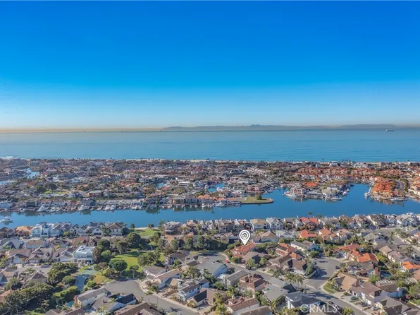 16351 Spartan Cir, Huntington Beach, CA 92649