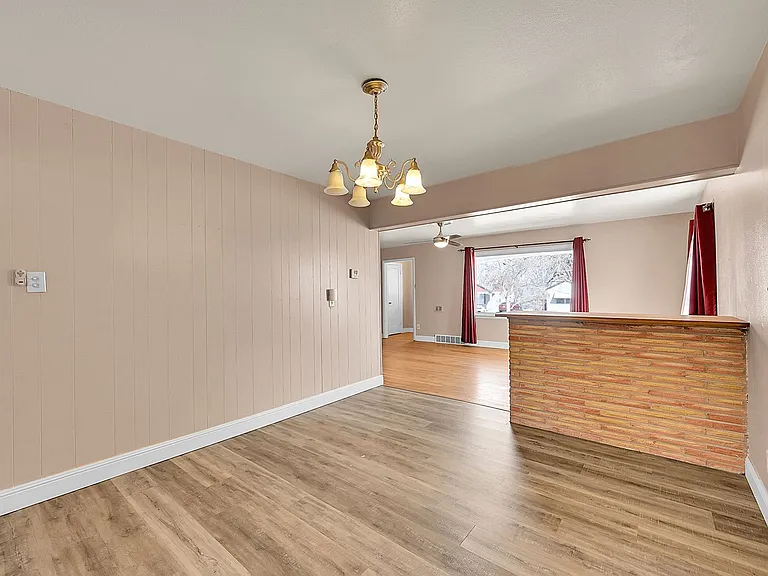 2317 De Soto Rd — Photo 15