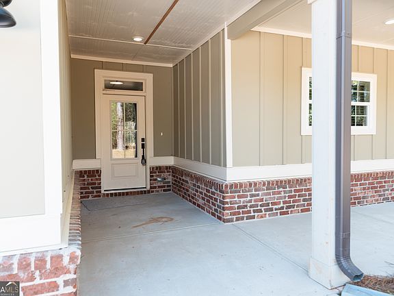 4th image of 632 Campbell Rd