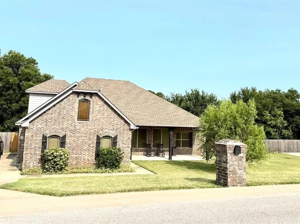 286 Mounds Rd, Harrah, OK 73045