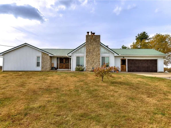 7010 SE Tri County Line Rd, Lawson, MO 64062