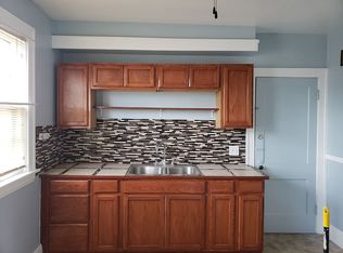 1021 E 169th St, Cleveland, OH