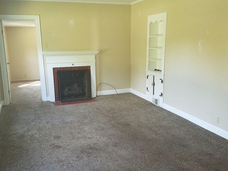 Living room with fireplace