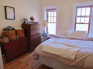 240 12th St #2F, Brooklyn, NY 11215