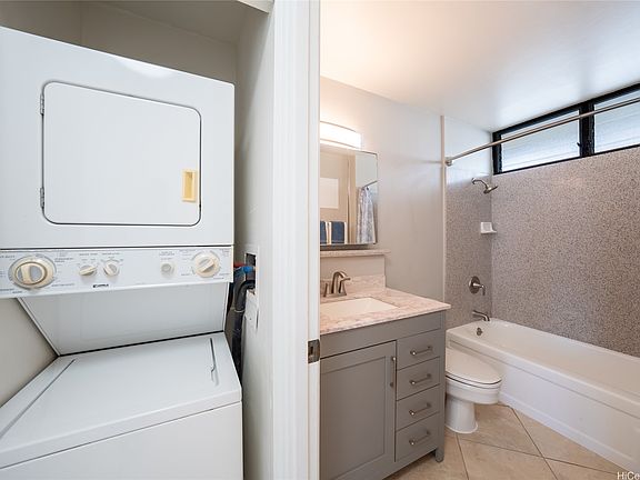 5th image of 1561 Pensacola St APT 704
