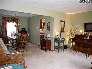 4th image of 32272 Walnut Ct