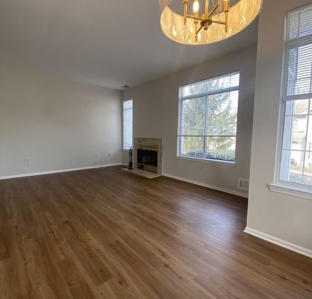 5th image of 53 Birchwood Rd