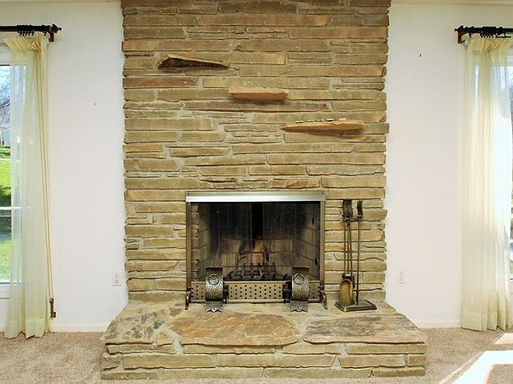 2nd image of 632 Bath Hills Blvd