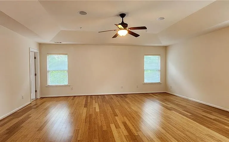 479 Briarfield Xing — Photo 27