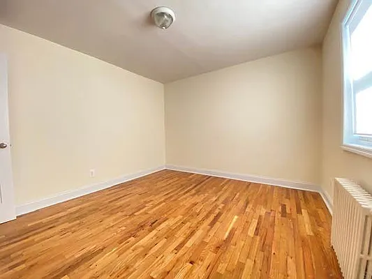 Rented by Queens Apartments Realty LLC | media 14