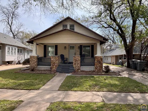 1418 Lawrence St, Emporia, KS 66801