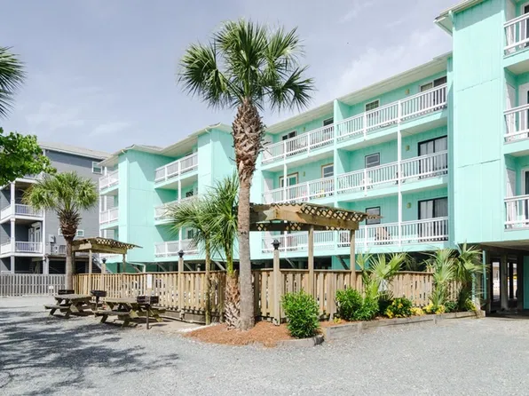 1013 Carolina Beach Ave N APT 2F, Carolina Beach, NC 28428