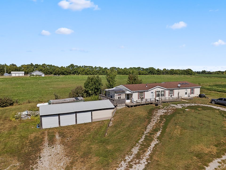 1st image of 5900 SE Wildlife Rd
