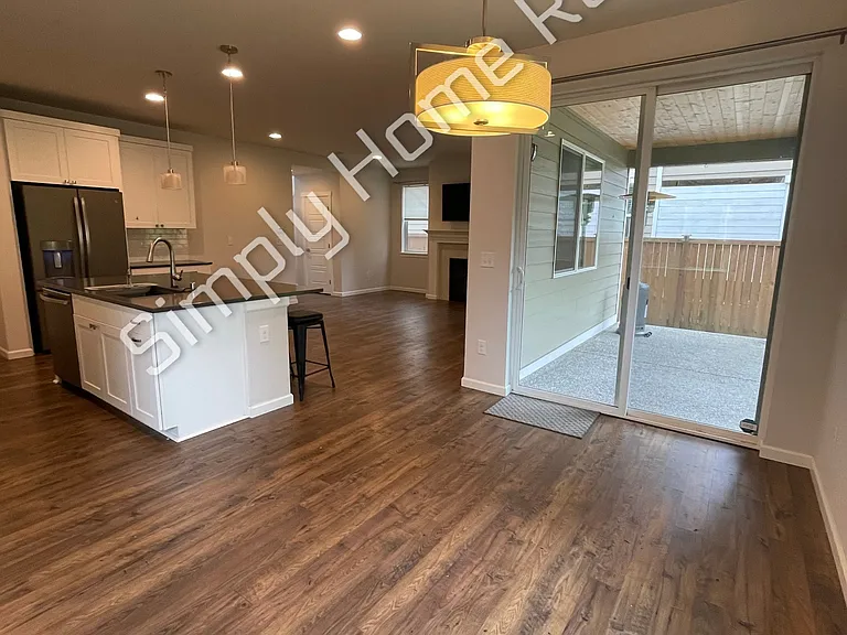 5304 49th Ave SE — Photo 10