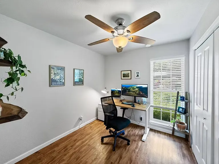 5704 Glenhollow Path — Photo 11