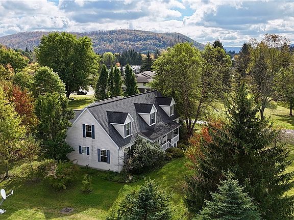 5th image of 6536 Maples Rd
