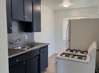 1360 Warburton Ave APT 8, Santa Clara, CA 95050