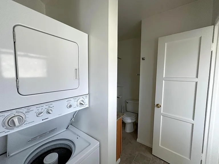 909 S Olive Ave #1/2 — Photo 14