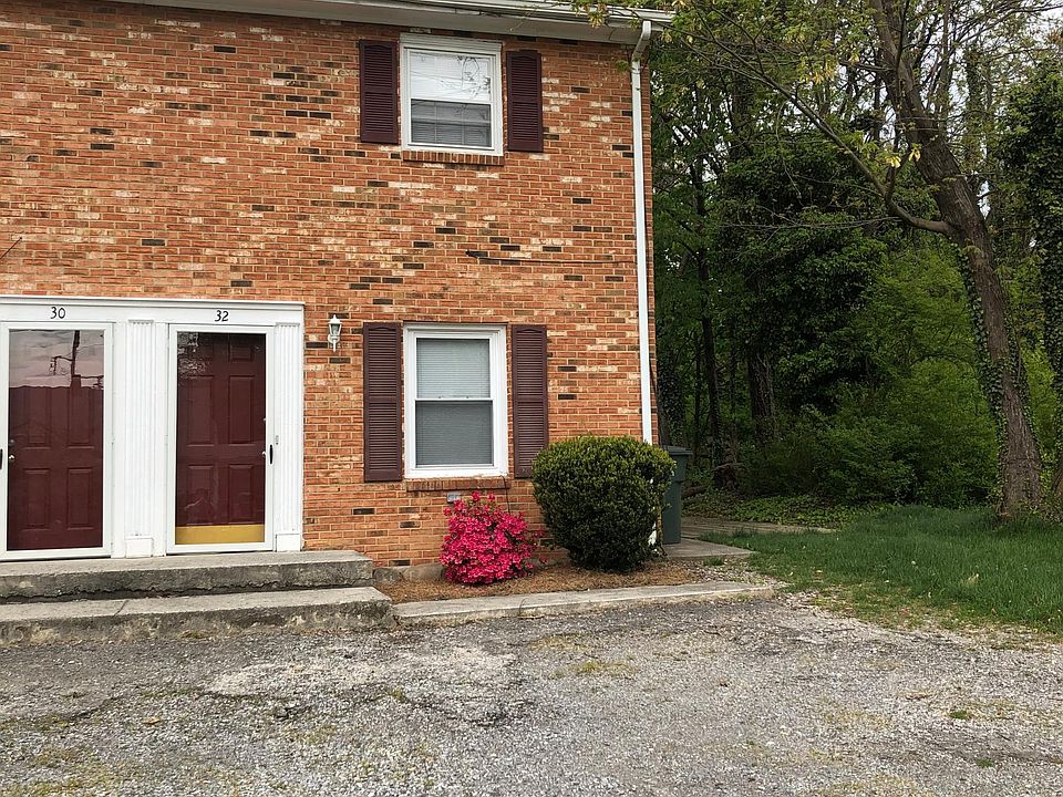 1st image of 32 Wortham St