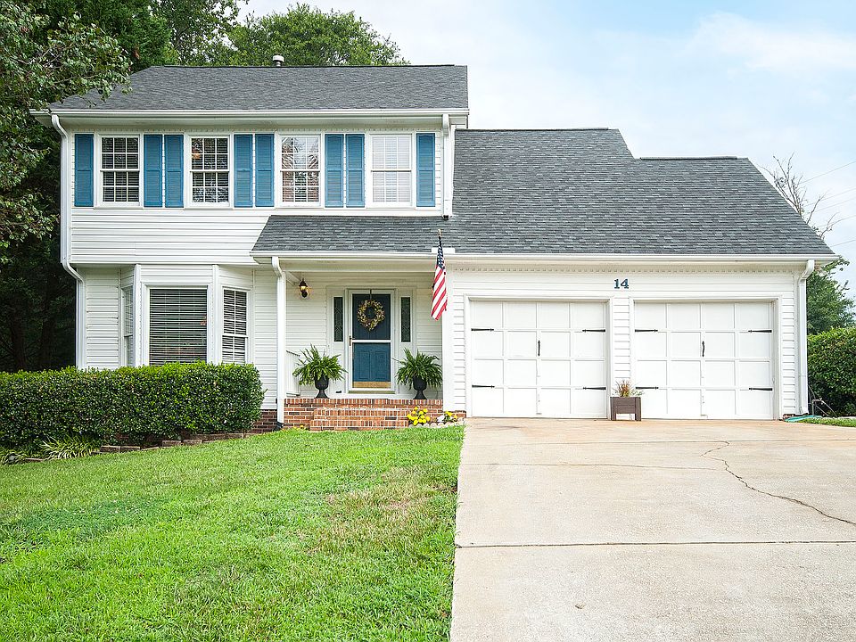1st image of 14 Hyde Park Ln