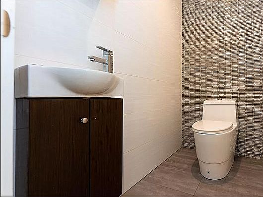 4th image of 69 Jefferson Ave APT 3