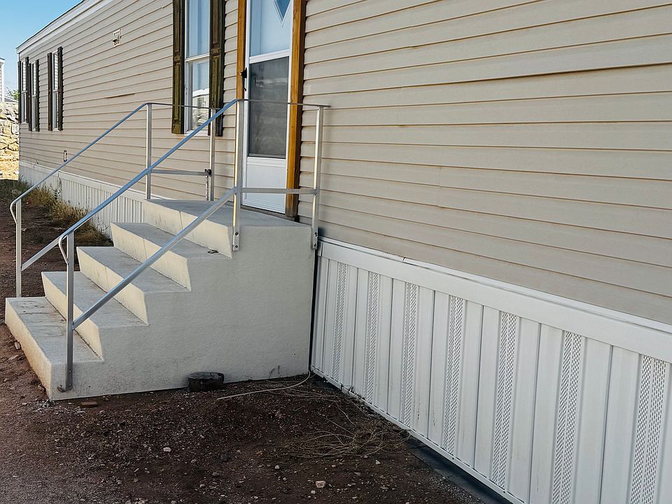 1st image of 6145 Quail Ave Trlr 403
