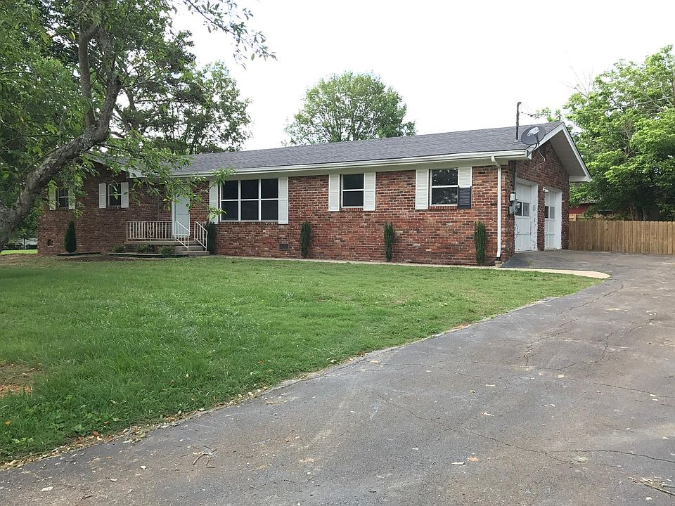 2nd image of 7240 Oakmeade Rd