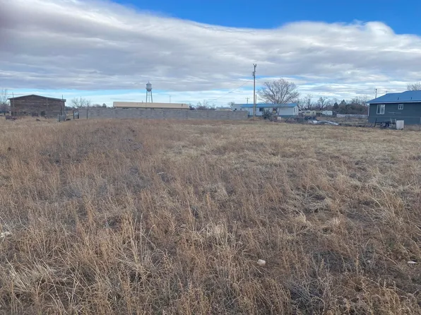 Lassiter St, Estancia, NM 87016