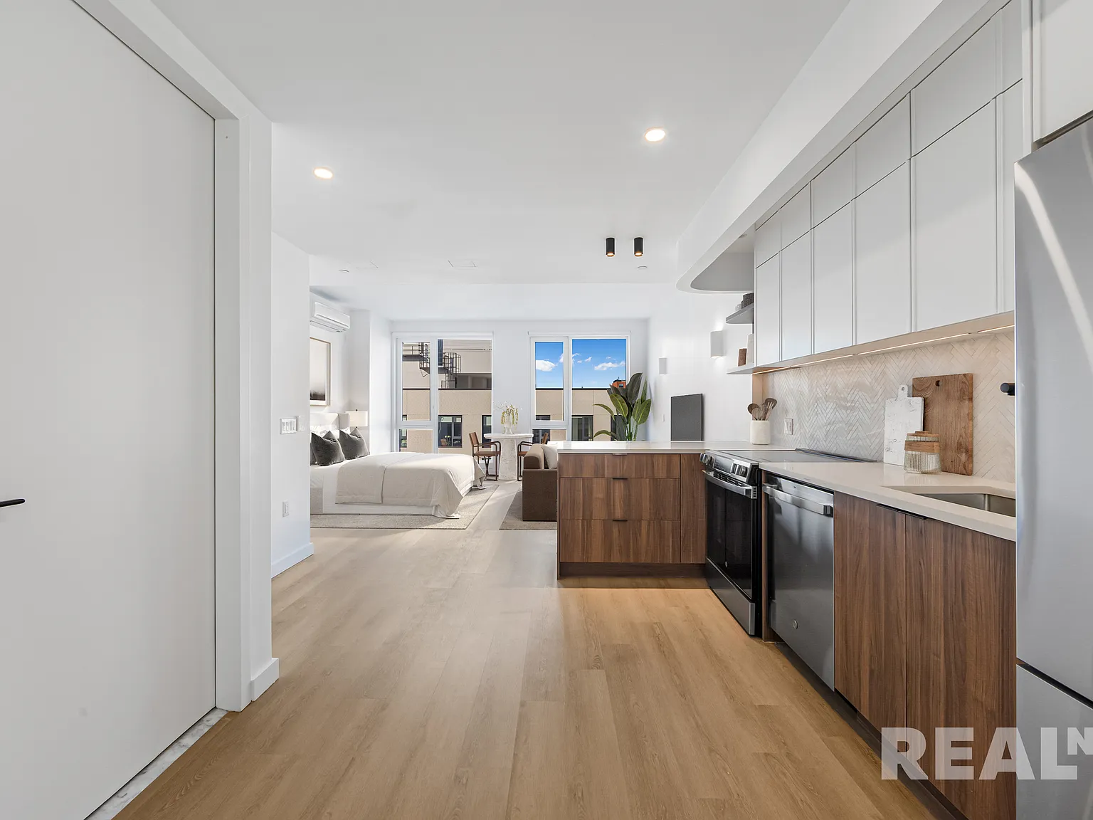 953 Dean Street — Photo 2