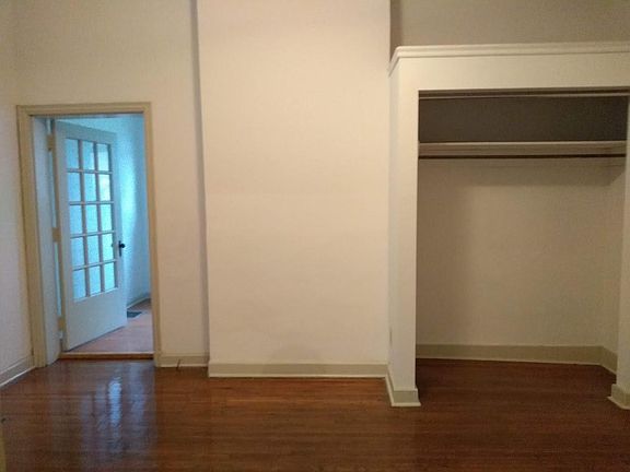 5th image of 1305 Neil Ave
