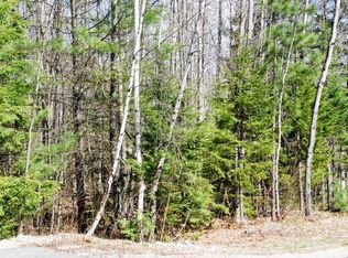 55 Grandview Dr, Conway, NH 03818