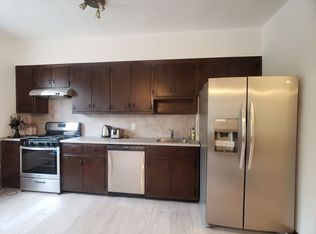 29-07 Newtown Ave #2A, Astoria, NY 11102