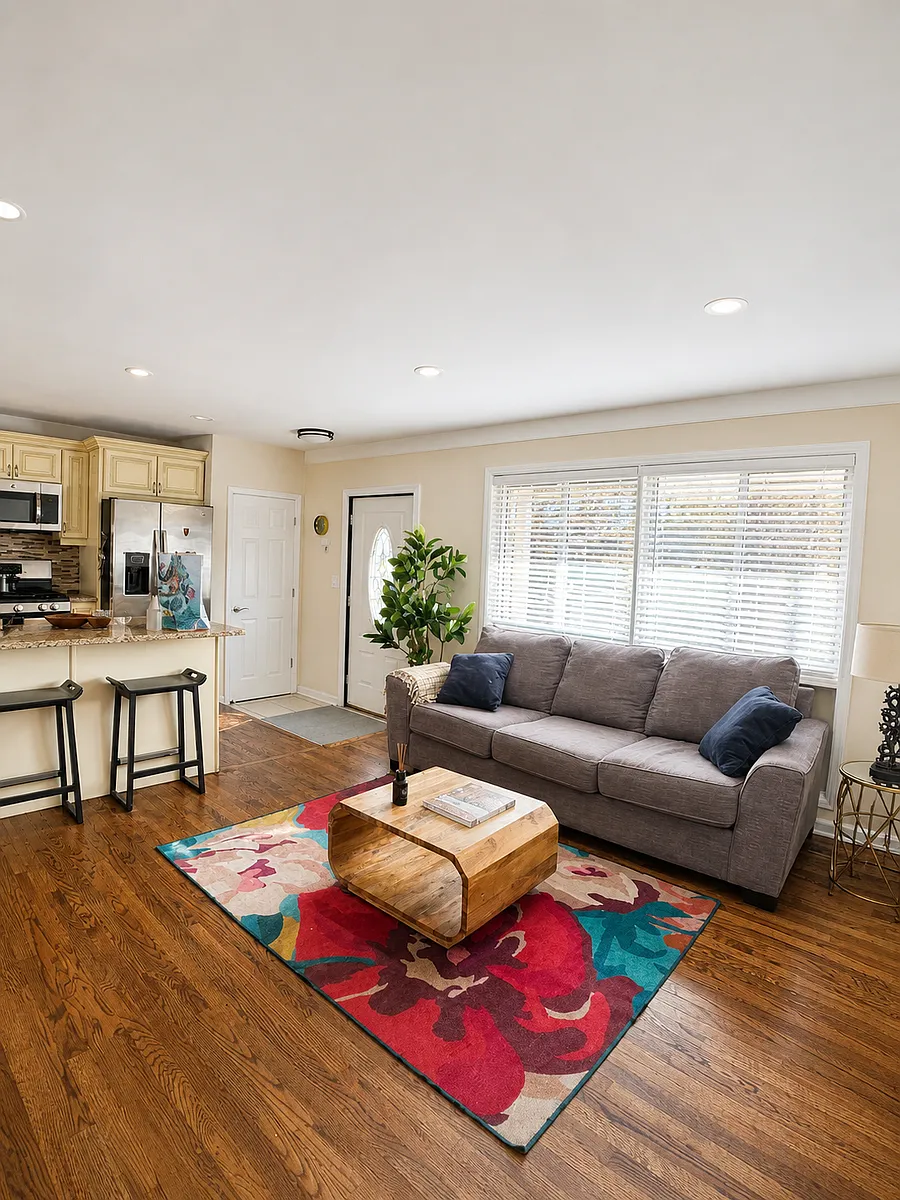 Living Room - 616 Oakland Ave