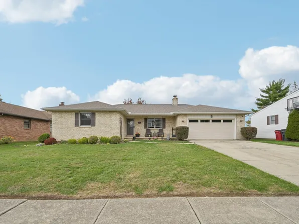 4427 Dawn Dr, Grove City, OH 43123