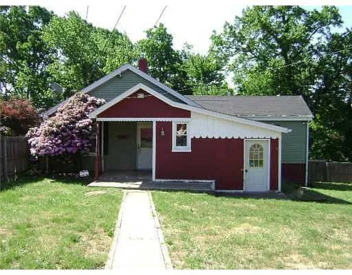1319 W 3rd St photo 1