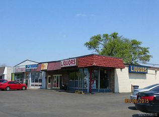 2563 Military Rd, Niagara Falls, NY 14304