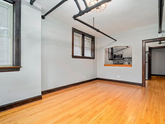 2nd image of 530-532 Hillside Ave #54