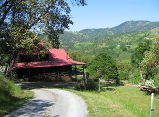 119 Boomer Hill Rd, Myrtle Creek, OR 97457