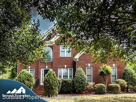2nd image of 1624 Marble Hill Dr
