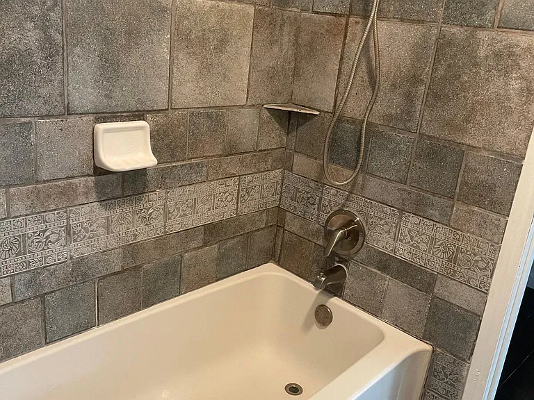 109 W Mockingbird Ln #4 — Photo 13