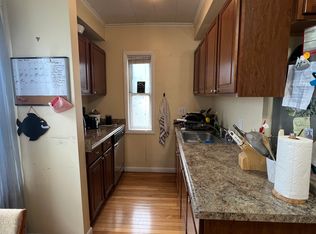 12 Hancock St #2R, Somerville, MA 02144