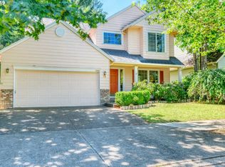 23997 SW Redfern Dr, Sherwood, OR 97140