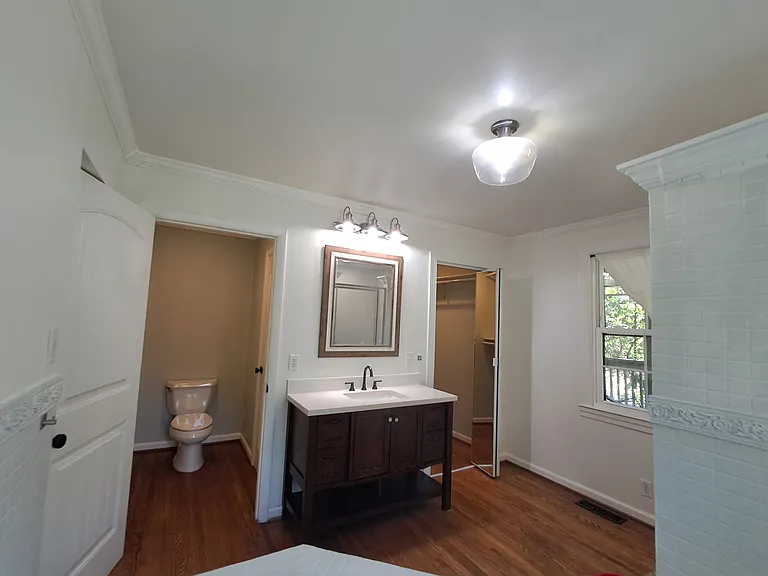 568 Valleywood Dr — Photo 17