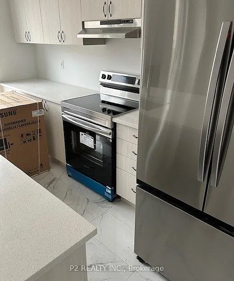 384 Madelaine Dr — Photo 6
