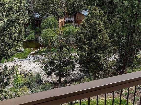 5th image of 3106 NW Golf View Dr